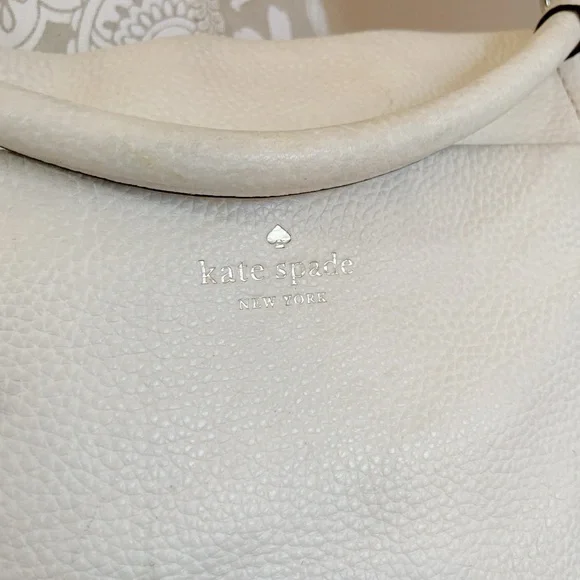 Kate Spade Cobble Hill Finley New York Pebbled Leather Crossbody – Off-White - Picture 3 of 11